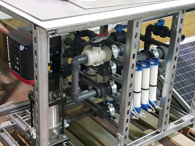Filtration with optional pump